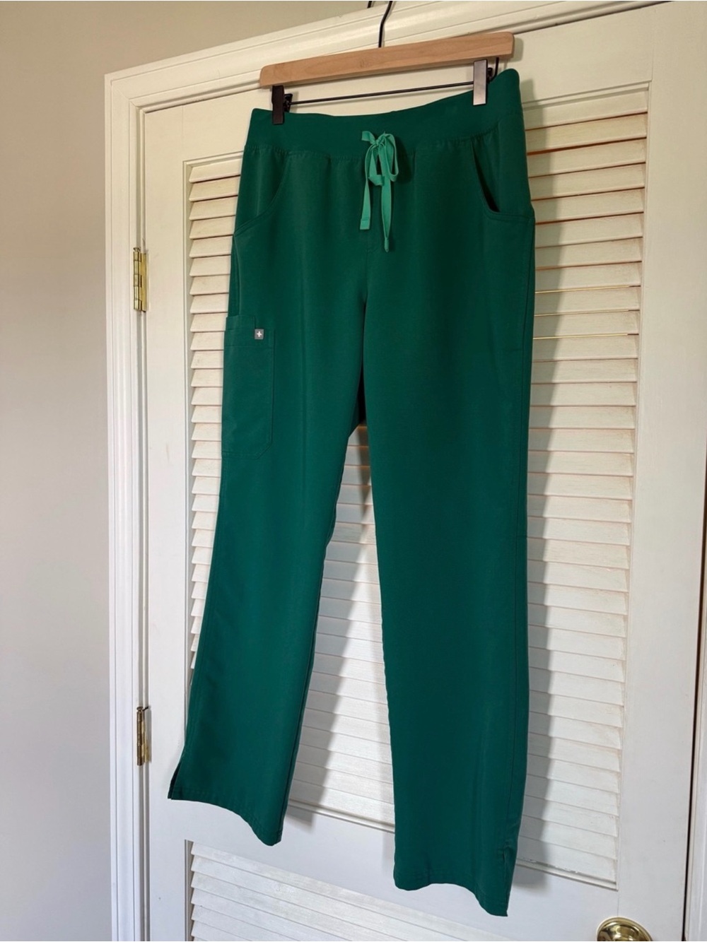 Figs Women's Green Scrub Pants